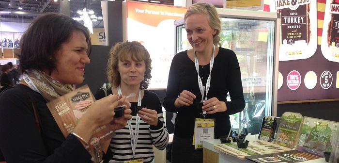 “Tasting time” for turkey burgers at SIAL Paris