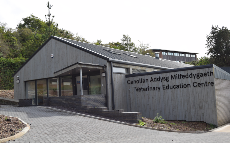Wales opens doors of new vet school