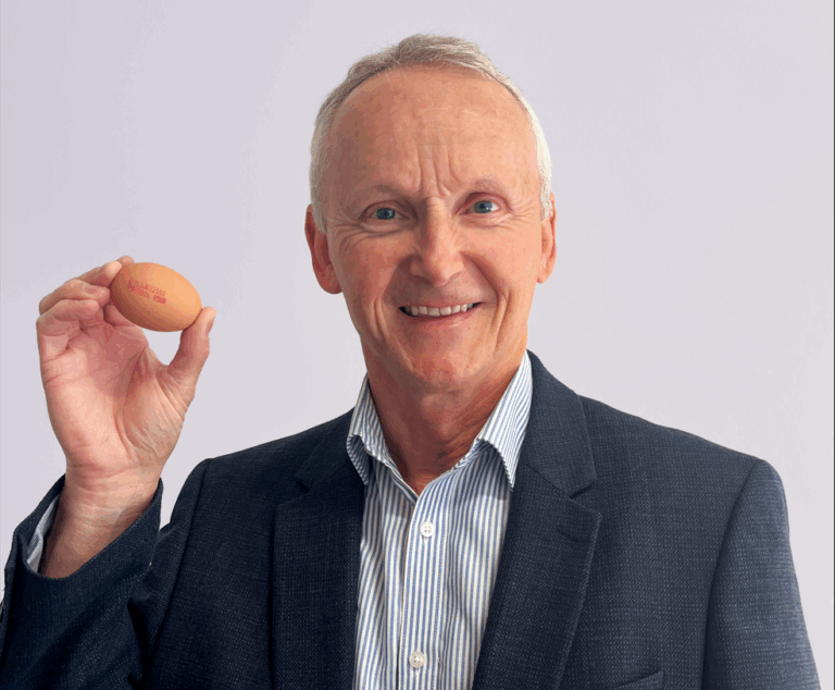 Mark Williams honoured with the 2025 Peter Kemp award at EPIC