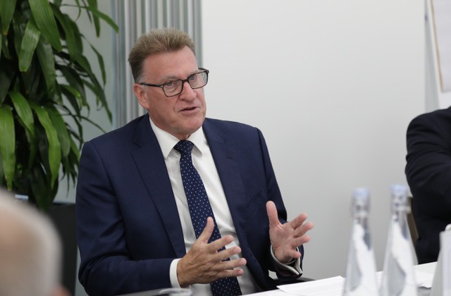 Jim Moseley to retire