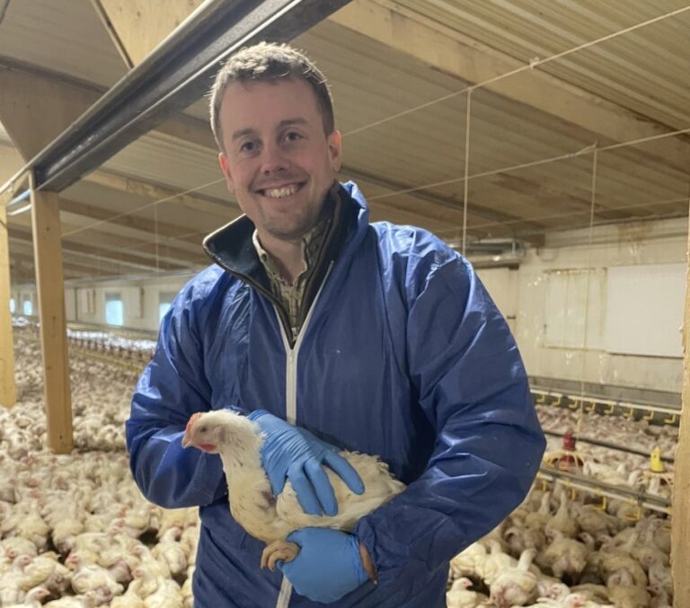 Specialist avian vet joins Elanco’s technical team