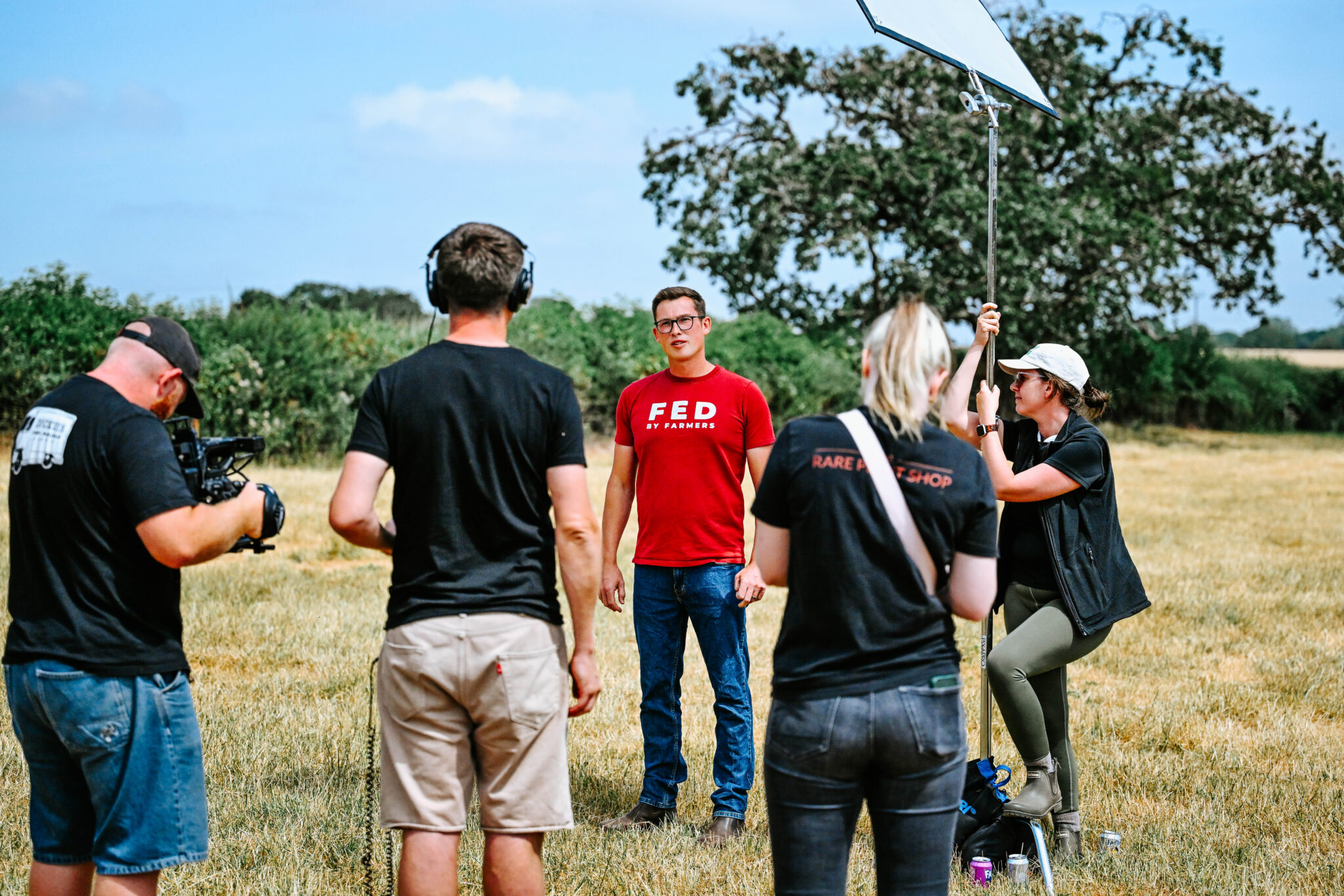 Red Tractor launches film celebrating British farmers - Poultry News